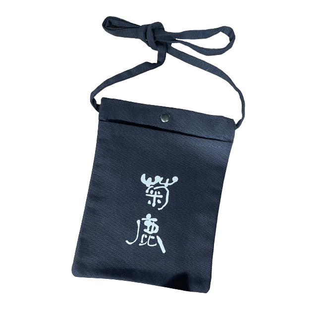 熊本ワイン】菊鹿ロゴ入りオリジナルサコッシュ – 熊本ワイン・菊鹿